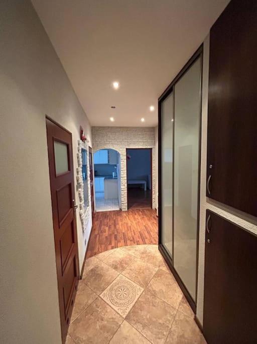 Big Apart - Rynek 8 - Nice View - 3 Rooms - 9 People Breslavia Esterno foto